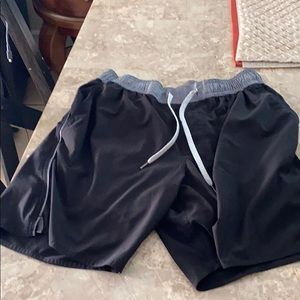 Vuori mens shorts